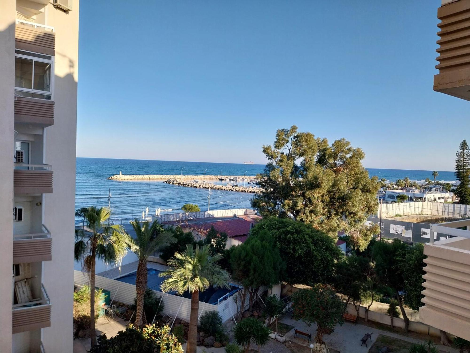 Mikis'S Seagate Studio Aprt. Larnaca Eksteriør billede